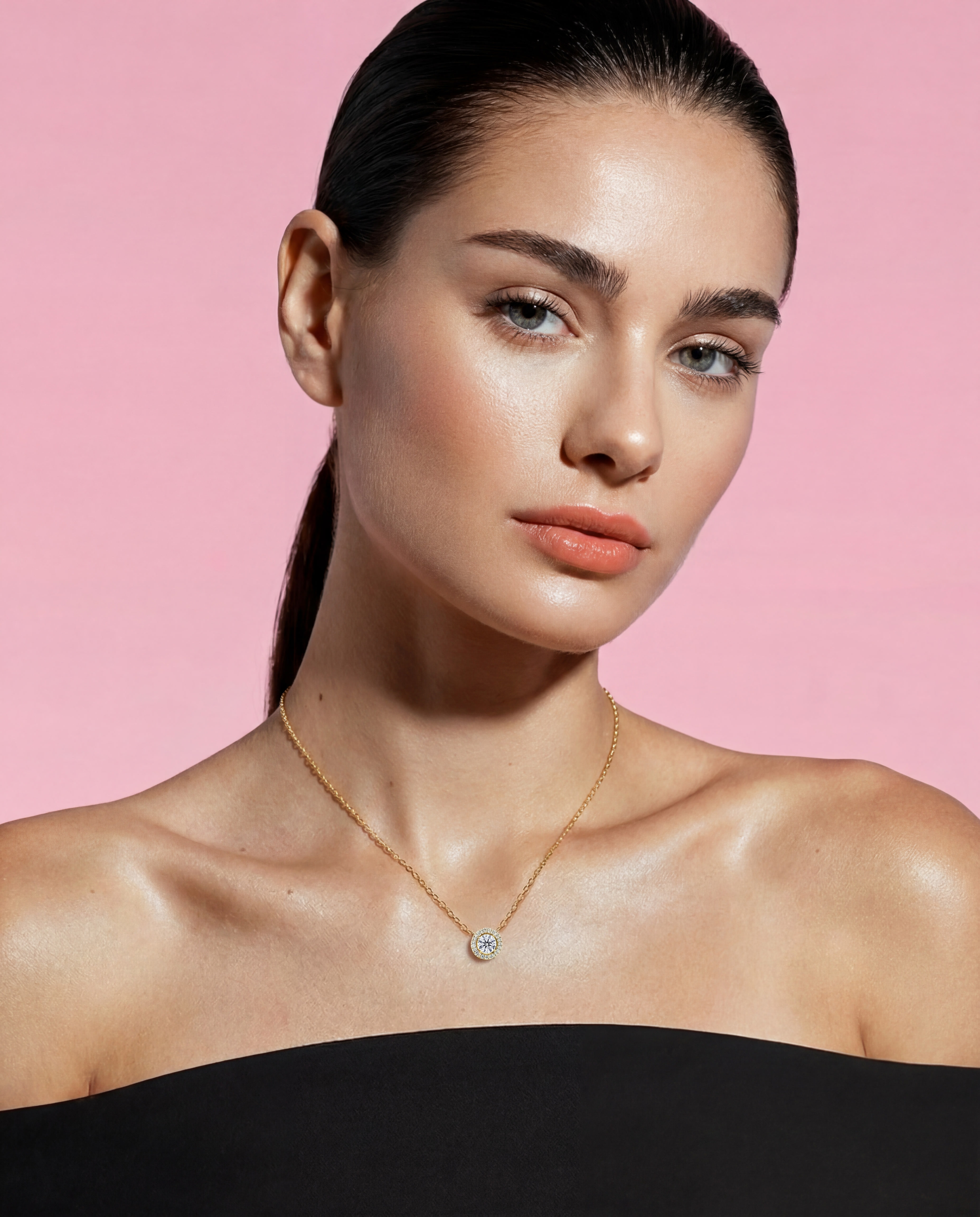 Round Brilliant Cut Halo Pendant Yellow Gold