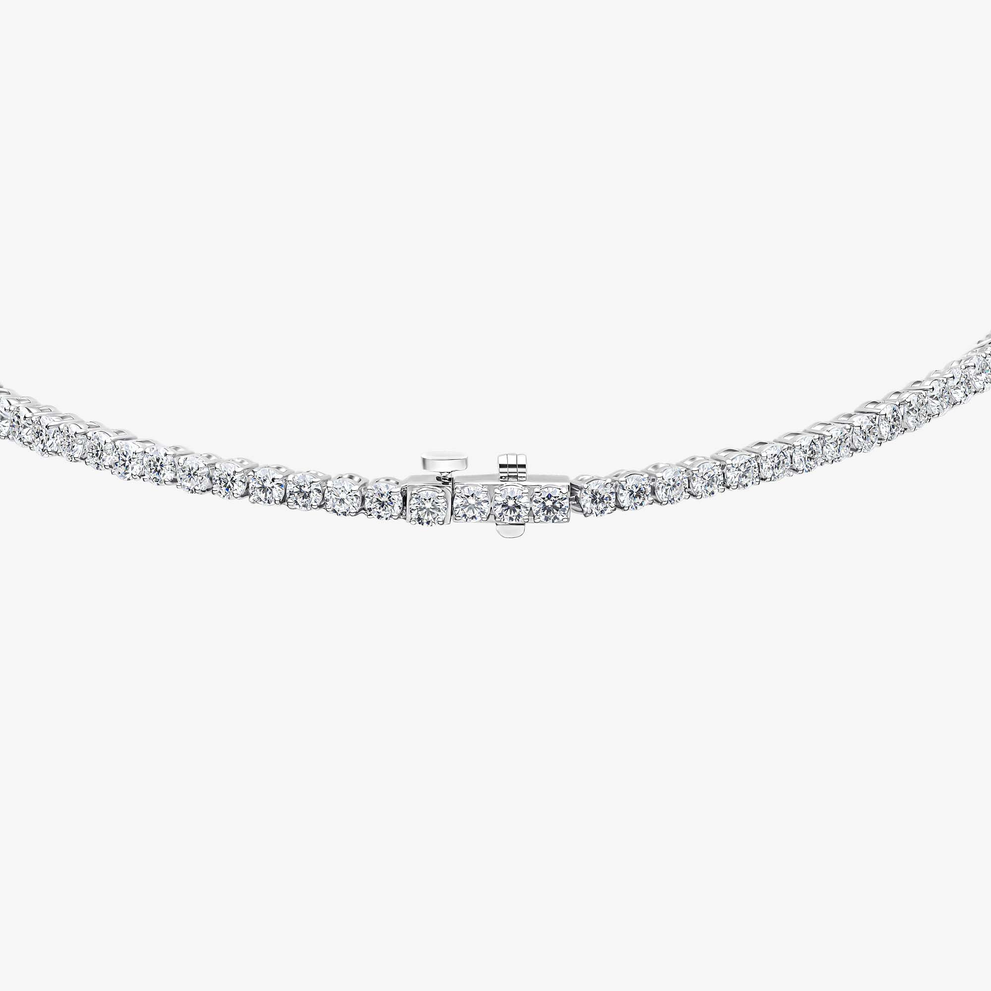 Round Brilliant Cut Graduated Tennis Necklace